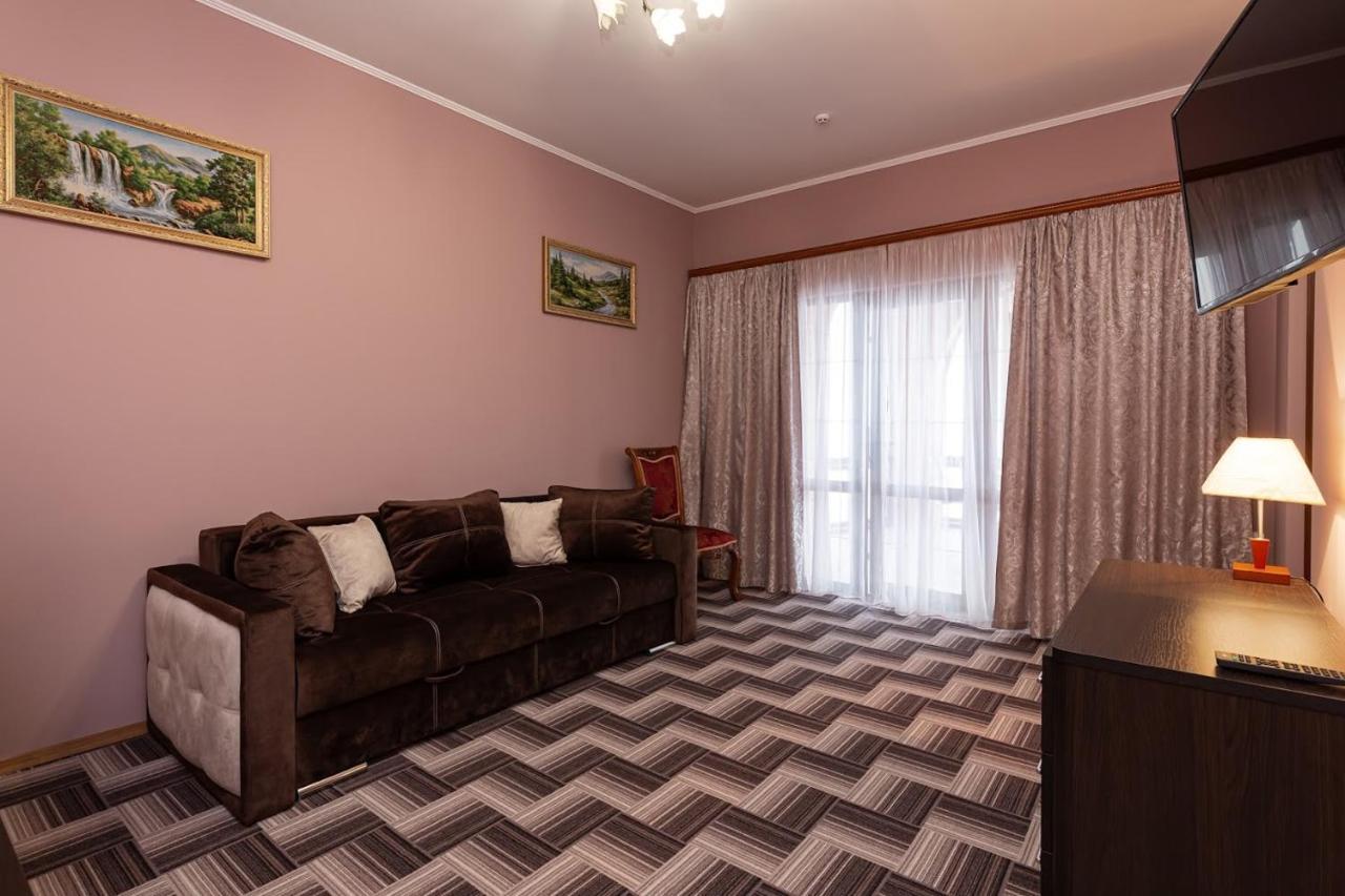 Panska Rovin Hotel Mohnate Exterior foto